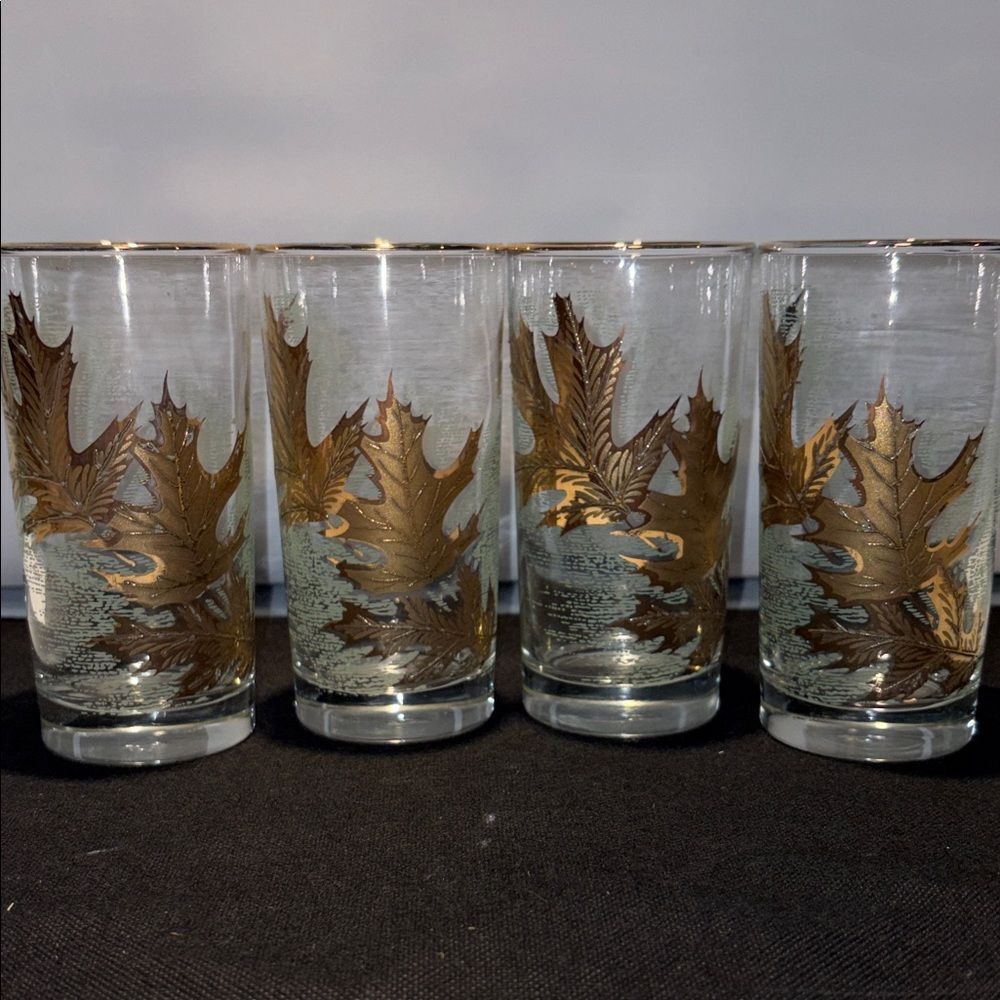 Set of Leaf Design Glass Tumblers